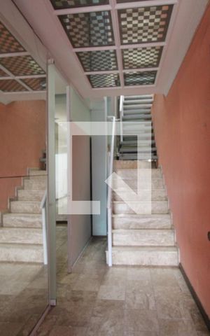 Casa para alugar com 90m², 2 quartos e 1 vagaEntrada