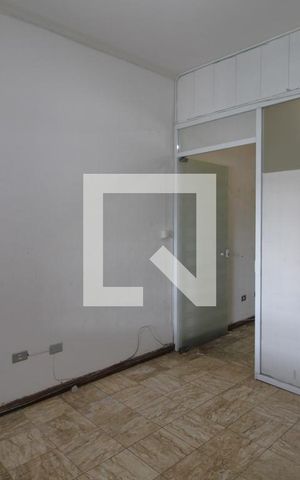 Casa para alugar com 90m², 2 quartos e 1 vagaQuarto 1
