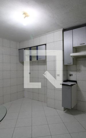 Casa para alugar com 90m², 2 quartos e 1 vagaCozinha