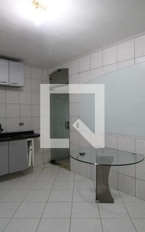 Casa para alugar com 90m², 2 quartos e 1 vagaCozinha