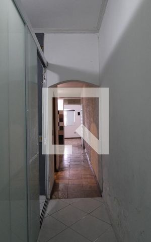 Casa para alugar com 90m², 2 quartos e 1 vagaCorredor