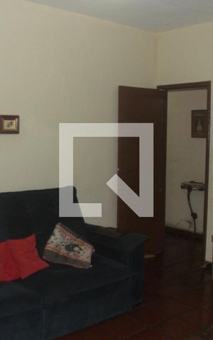 Casa à venda com 1609m², 4 quartos e 4 vagasSala
