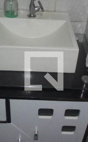 Casa à venda com 1609m², 4 quartos e 4 vagasBanheiro social 1