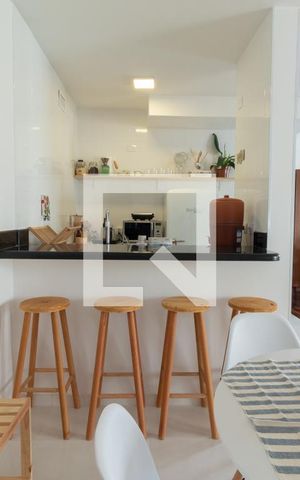 Apartamento à venda com 41m², 1 quarto e 1 vaga Apartamento à venda com 41m², 1 quarto e 1 vagaStudio