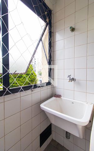 Apartamento para alugar com 30m², 1 quarto e 1 vaga Apartamento para alugar com 30m², 1 quarto e 1 vagaÁrea de Serviço