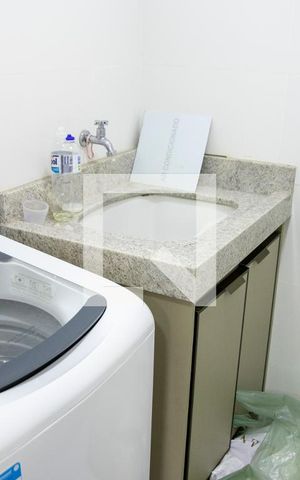 Apartamento para alugar com 69m², 2 quartos e 1 vaga Apartamento para alugar com 69m², 2 quartos e 1 vagaÁrea de Serviço