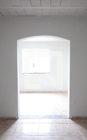 Casa para alugar com 54m², 2 quartos e 1 vagaSala