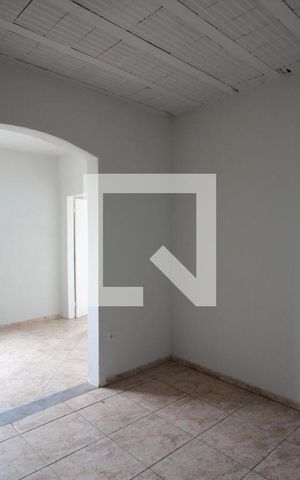 Casa para alugar com 54m², 2 quartos e 1 vagaSala