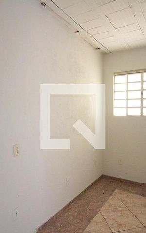 Casa para alugar com 54m², 2 quartos e 1 vagaQuarto 1