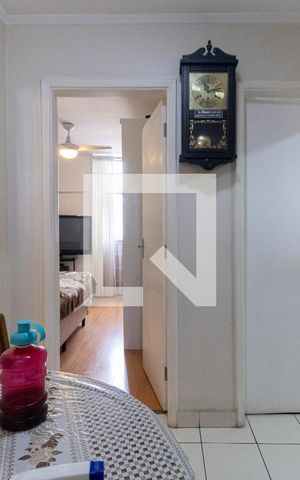 Apartamento à venda com 54m², 2 quartos e sem vaga Apartamento à venda com 54m², 2 quartos e sem vagaSala