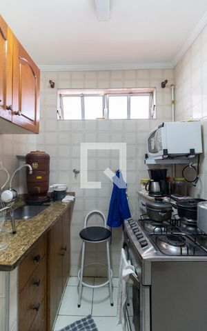 Apartamento à venda com 54m², 2 quartos e sem vaga Apartamento à venda com 54m², 2 quartos e sem vagaCozinha