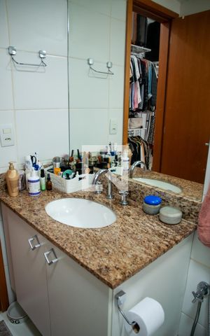 Apartamento à venda com 90m², 3 quartos e 2 vagasBanheiro Suíte