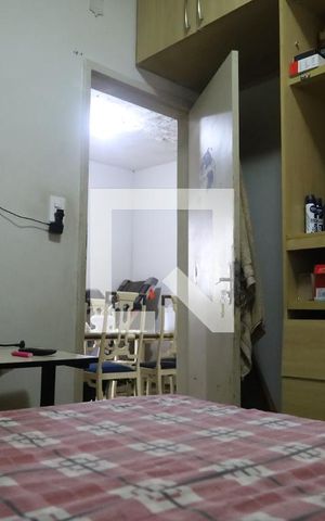Casa à venda com 167m², 2 quartos e 5 vagasQuarto