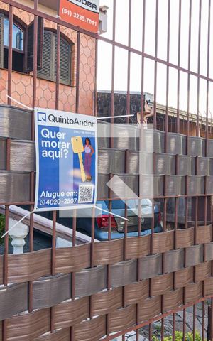 Casa à venda com 331m², 5 quartos e 2 vagasPlaquinha Externa