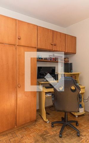 Casa à venda com 331m², 5 quartos e 2 vagasQuarto 4