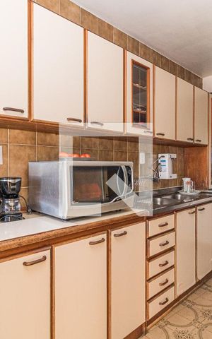 Casa à venda com 331m², 5 quartos e 2 vagasCozinha