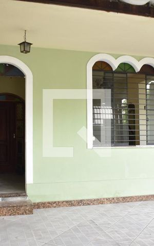 Casa para alugar com 126m², 4 quartos e 2 vagasGaragem