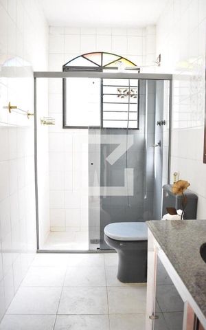 Casa para alugar com 126m², 4 quartos e 2 vagasBanheiro 2