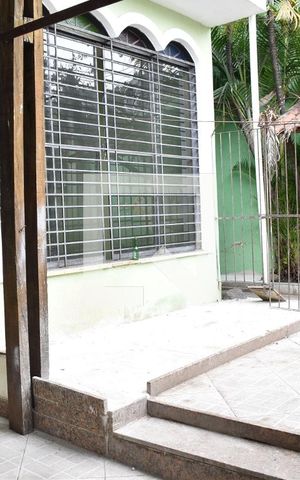 Casa para alugar com 126m², 4 quartos e 2 vagasGaragem
