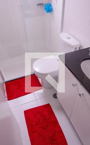 Apartamento à venda com 83m², 3 quartos e 1 vaga Apartamento à venda com 83m², 3 quartos e 1 vagaBanheiro Social