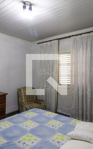 Casa à venda com 100m², 3 quartos e 4 vagas Casa à venda com 100m², 3 quartos e 4 vagasQuarto 1