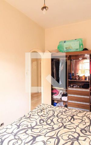 Casa à venda com 180m², 2 quartos e 2 vagas Casa à venda com 180m², 2 quartos e 2 vagasQuarto 2