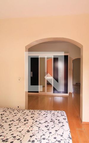 Casa à venda com 180m², 2 quartos e 2 vagas Casa à venda com 180m², 2 quartos e 2 vagasQuarto 1