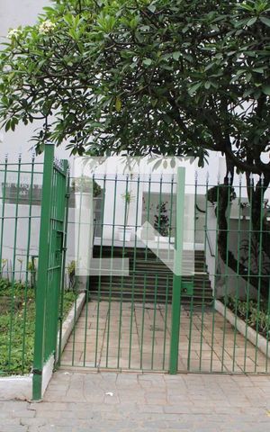 Apartamento à venda com 94m², 3 quartos e 2 vagasFachada