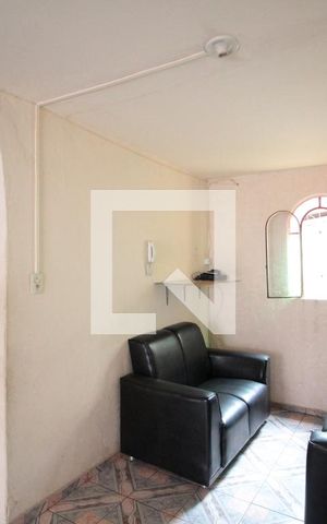 Casa à venda com 360m², 3 quartos e 2 vagasSala