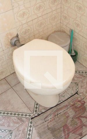 Casa à venda com 360m², 3 quartos e 2 vagasBanheiro