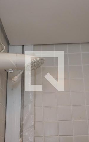 Apartamento para alugar com 180m², 2 quartos e 2 vagasBanheiro de serviço