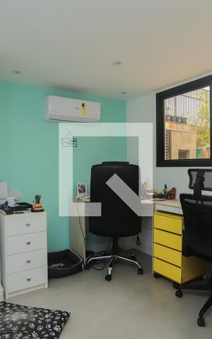 Apartamento para alugar com 180m², 2 quartos e 2 vagasEscritório