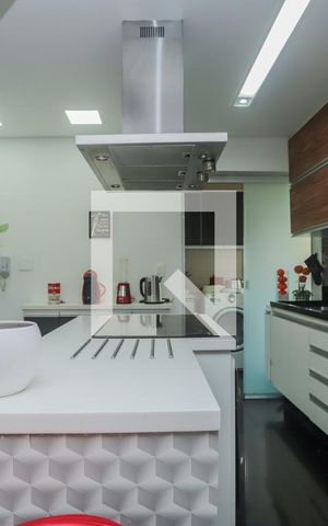 Apartamento para alugar com 180m², 2 quartos e 2 vagasCozinha