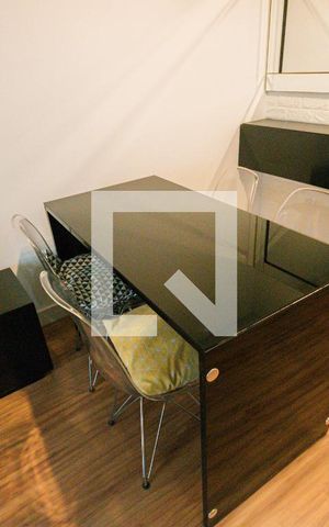 Apartamento à venda com 50m², 2 quartos e 1 vaga Apartamento à venda com 50m², 2 quartos e 1 vagaSala