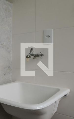 Apartamento para alugar com 55m², 2 quartos e 1 vagaÁrea de Serviço