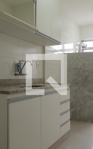 Apartamento para alugar com 55m², 2 quartos e 1 vagaCozinha - Armários