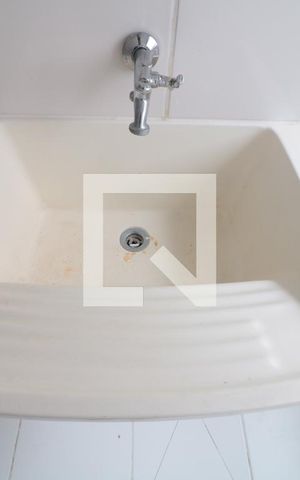 Apartamento à venda com 45m², 2 quartos e sem vagaCozinha e Área de Serviço - tanque