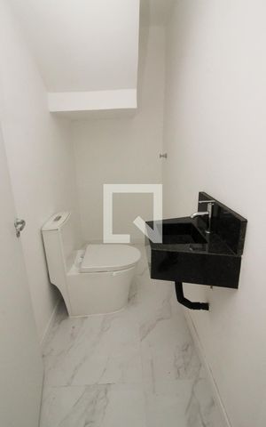 Casa à venda com 165m², 4 quartos e 1 vagaLavabo