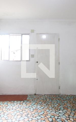 Casa à venda com 300m², 3 quartos e 2 vagasSala