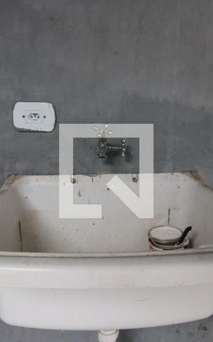 Casa à venda com 300m², 3 quartos e 2 vagasÁrea de Serviço