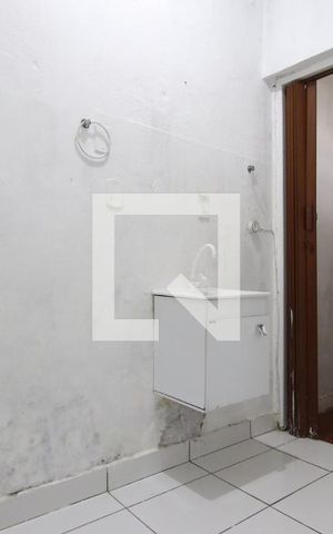 Casa à venda com 300m², 3 quartos e 2 vagasBanheiro da Suíte