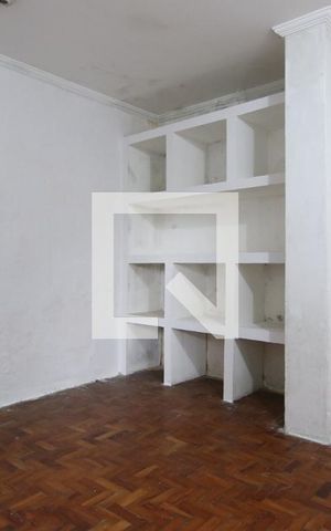 Casa à venda com 300m², 3 quartos e 2 vagasSuíte 
