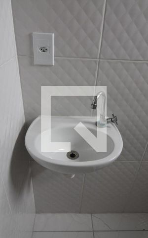 Apartamento para alugar com 33m², 1 quarto e sem vagaBanheiro