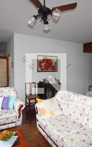 Apartamento à venda com 123m², 3 quartos e 1 vaga Apartamento à venda com 123m², 3 quartos e 1 vagaSala
