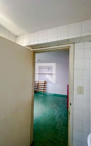 Casa à venda com 140m², 3 quartos e 2 vagasBanheiro de serviço