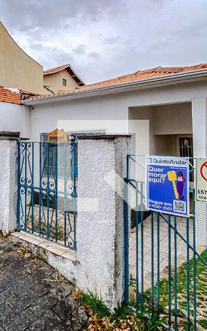 Casa à venda com 140m², 3 quartos e 2 vagasFachada