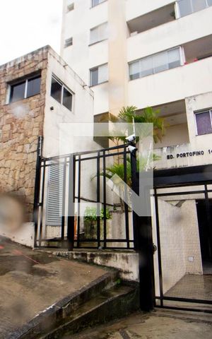 Apartamento à venda com 70m², 2 quartos e 1 vaga Apartamento à venda com 70m², 2 quartos e 1 vagaFachada e portaria