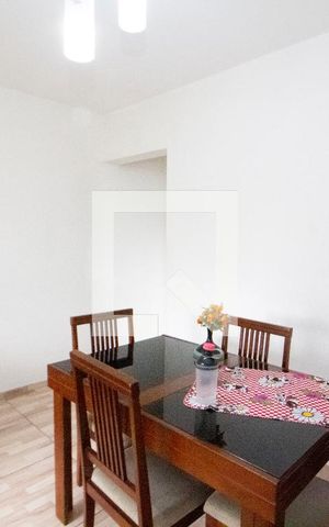 Apartamento à venda com 70m², 2 quartos e 1 vaga Apartamento à venda com 70m², 2 quartos e 1 vagaSala