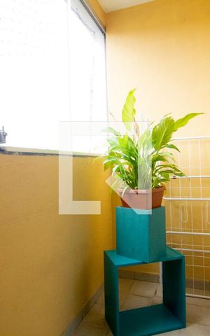 Apartamento à venda com 70m², 2 quartos e 1 vaga Apartamento à venda com 70m², 2 quartos e 1 vagaSacada
