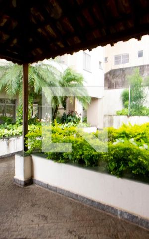 Apartamento à venda com 70m², 2 quartos e 1 vaga Apartamento à venda com 70m², 2 quartos e 1 vagaÁrea comum